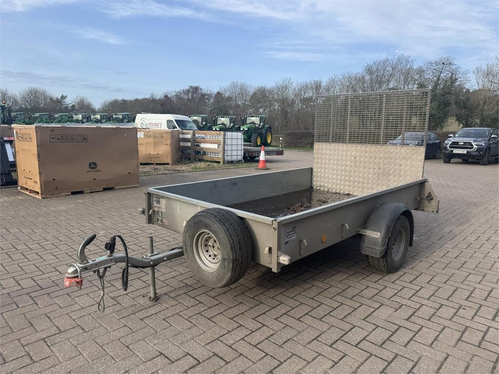 Ifor Williams P8E