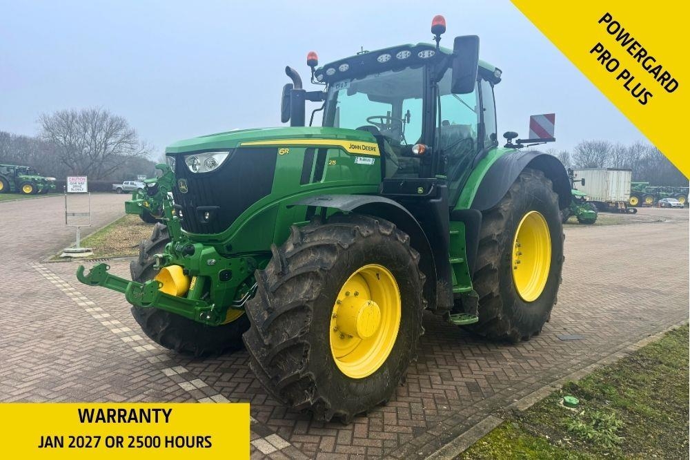 John Deere 6R215