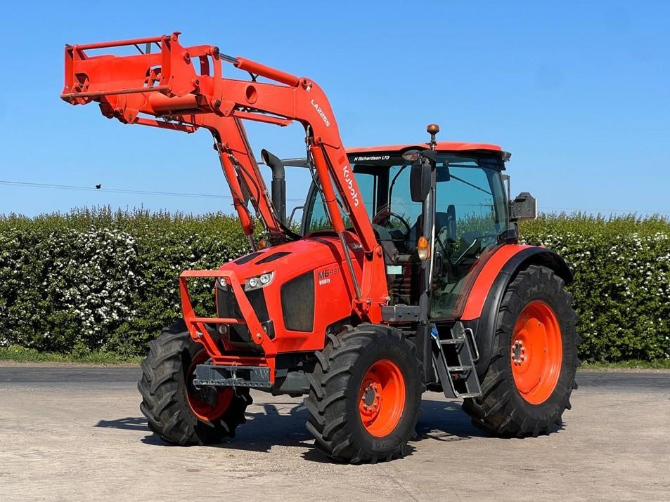 Kubota M6-131