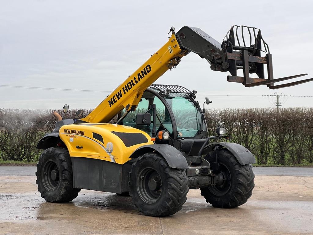 New Holland TH7.42 ELITE