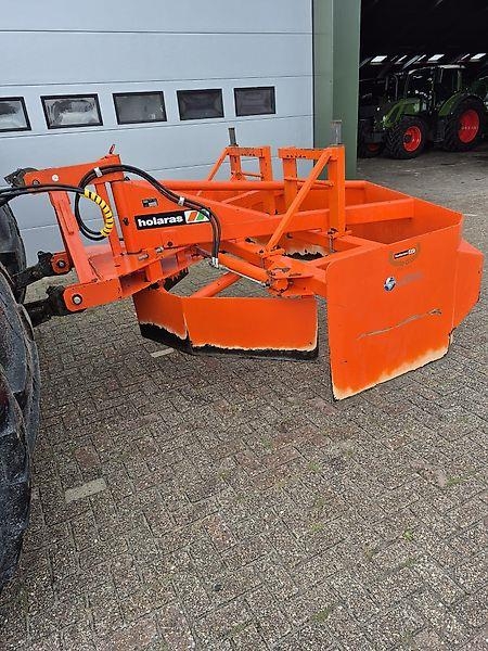 Holaras MES 300 maisschuif