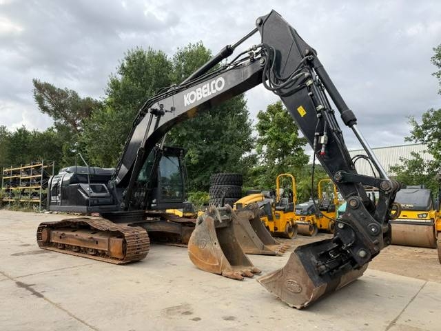 Kobelco SK 210
