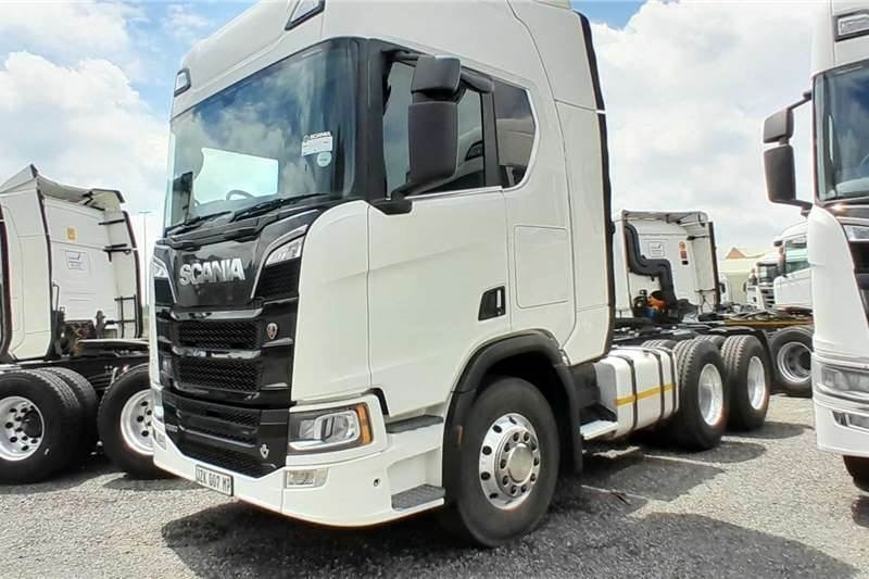 Scania R560