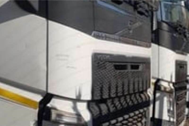 Volvo FH440 6x4 Truck tractor