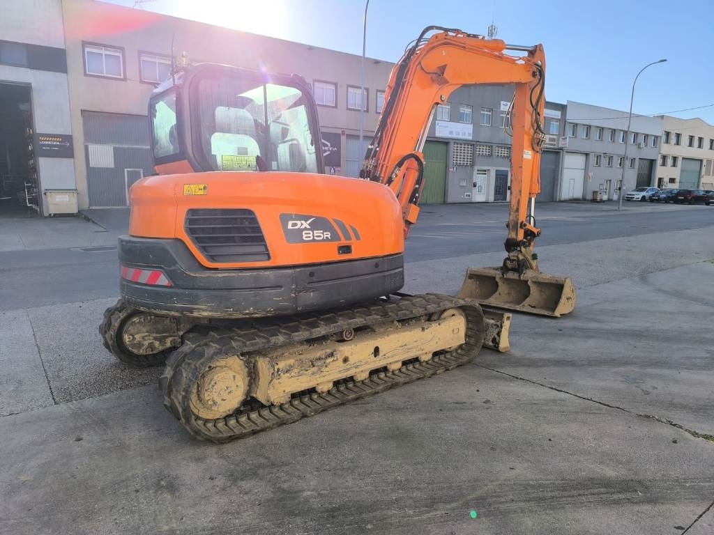 Doosan DX 85 R-3