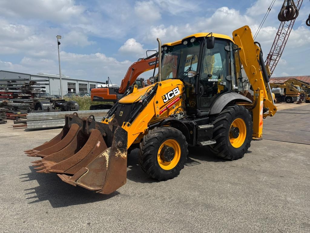 Tractopelle JCB 3 CX sitemaster easy control . — occasion 2016, 7 959 h