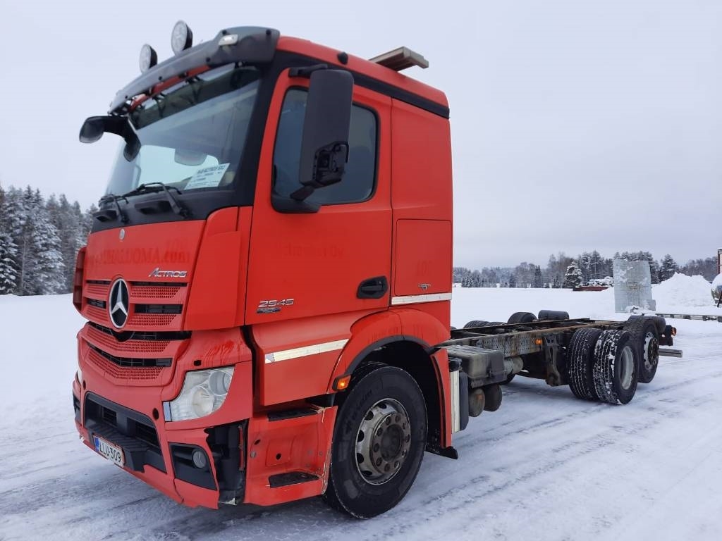 Mercedes-Benz Actros 2545