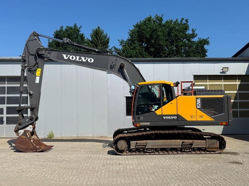 Pelle sur chenilles Volvo EC 250 EL — occasion 2022, 8 418 h