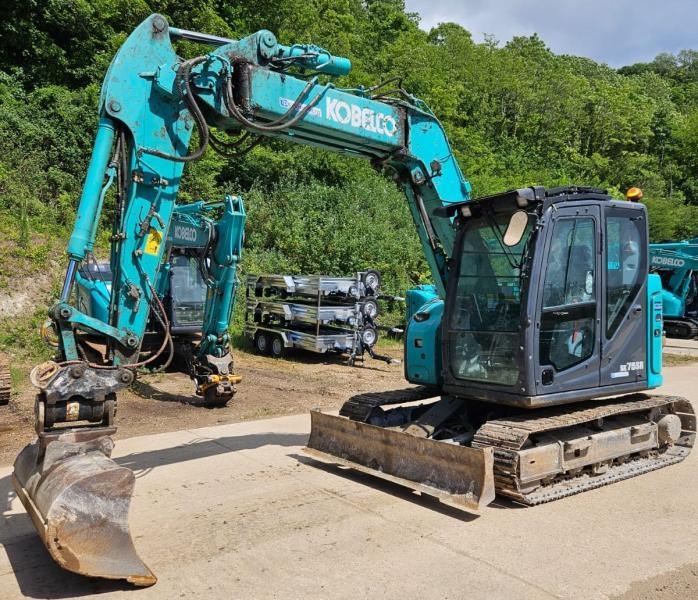 Kobelco SK75SR-7