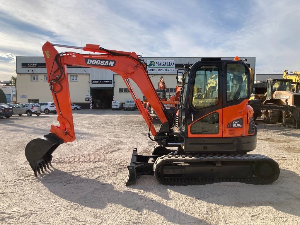 Doosan DX 62 R-3