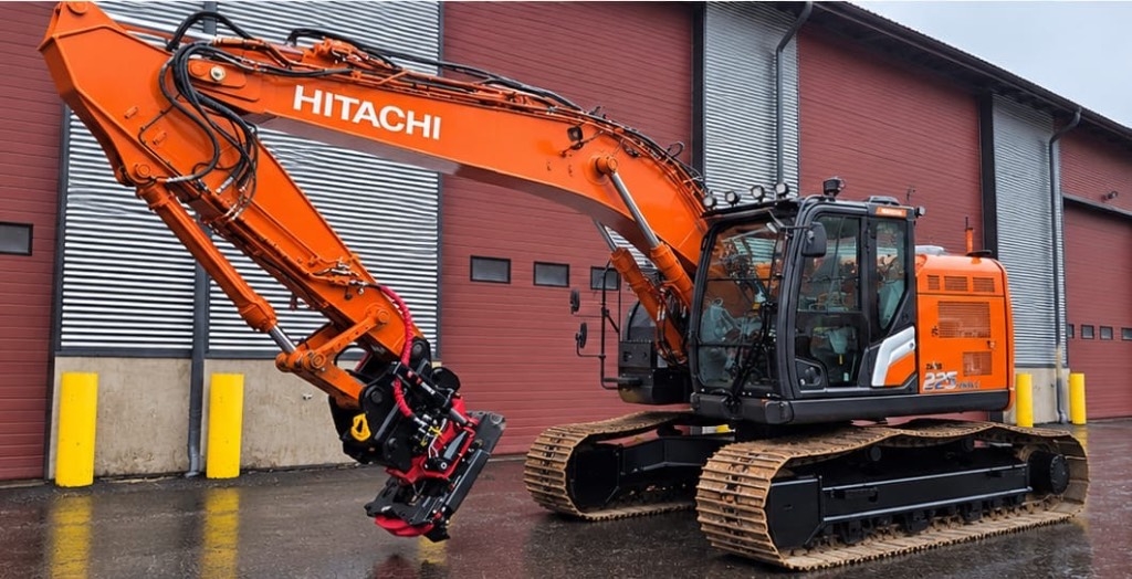 Hitachi ZX 225 USR LC-7 / Rotator, Novatron 3D, Ym! kuva 3