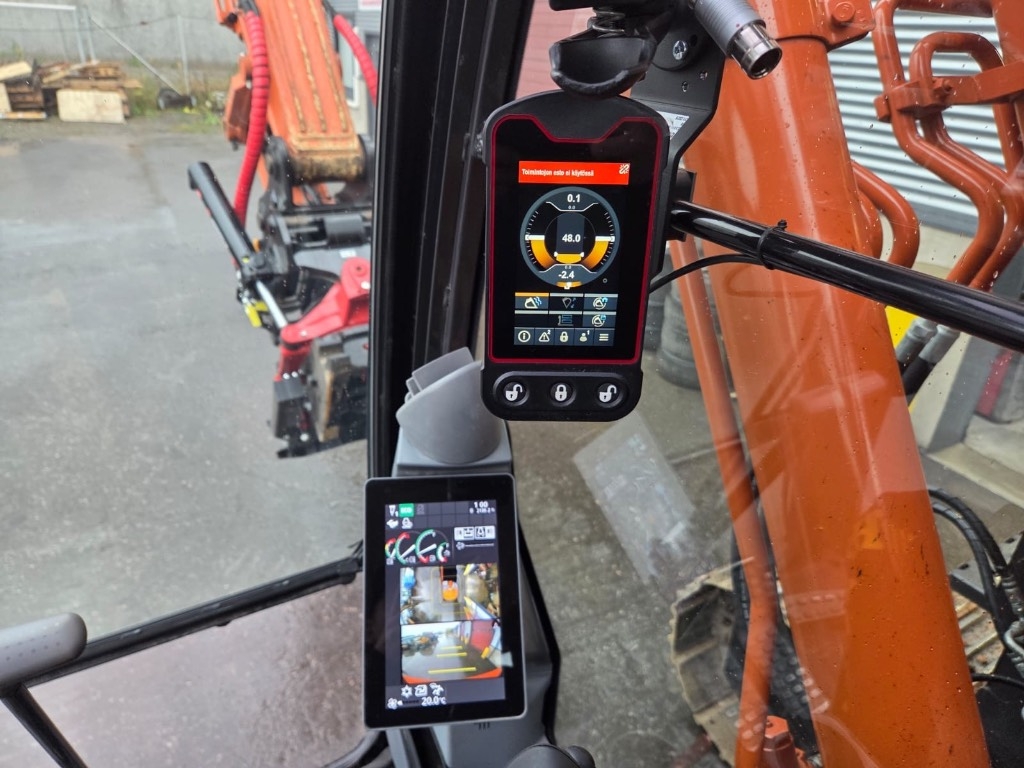 Hitachi ZX 225 USR LC-7 / Rotator, Novatron 3D, Ym! kuva 15