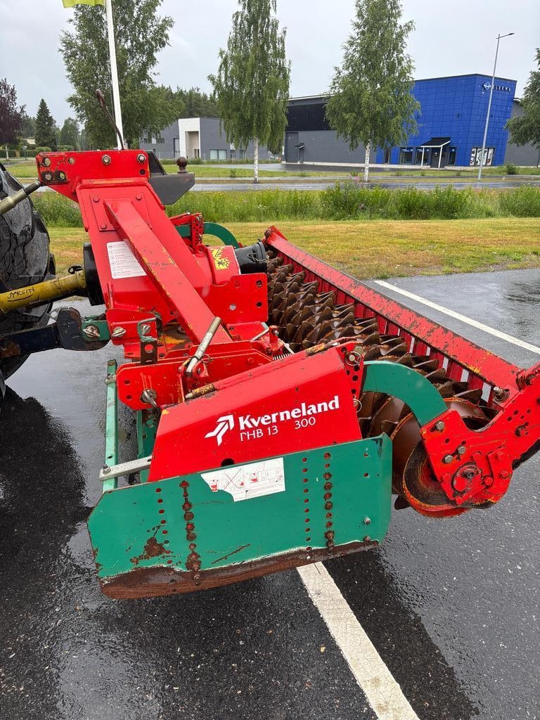 Kverneland VAAKATASOJYRSIN