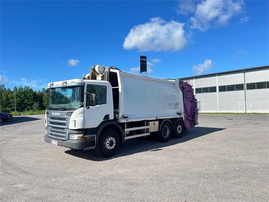 Scania P320 6x2