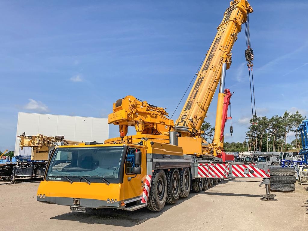 Grue Liebherr LTM 1500-8.1/50 2013 Mobile cranes — occasion 2013