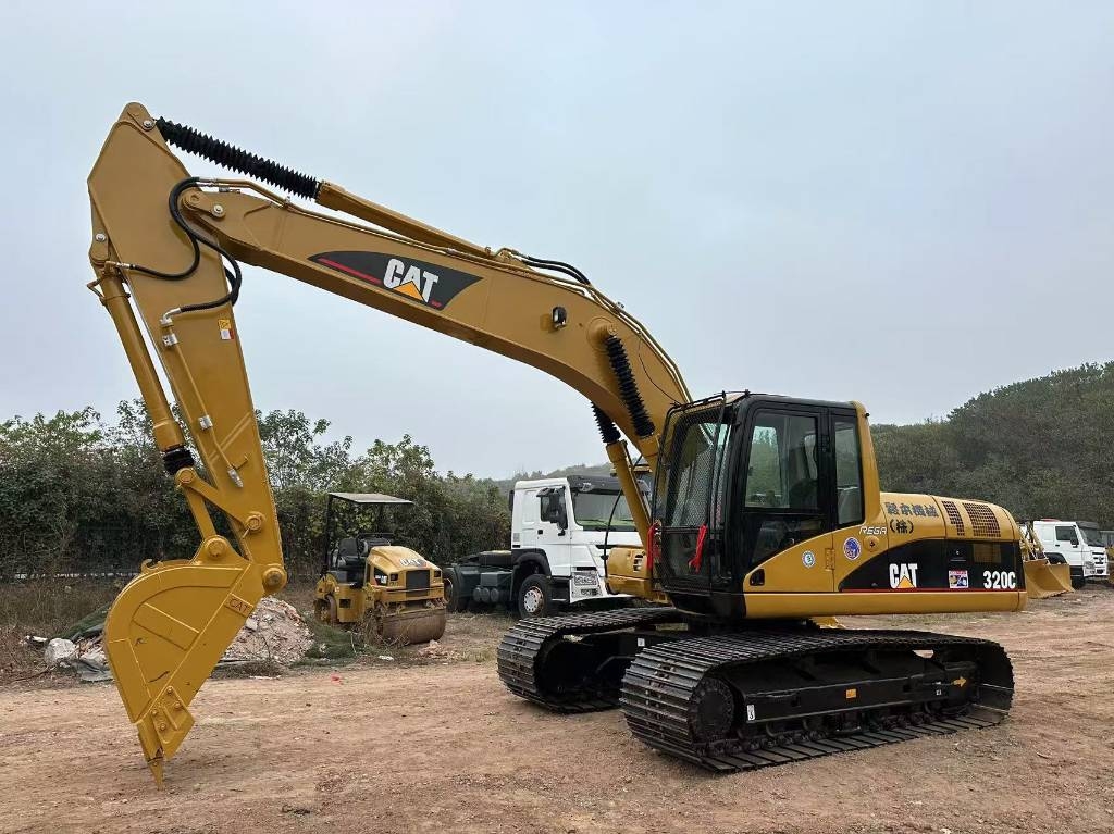 Pelle sur chenilles Caterpillar CAT 320C 320CL 20tons — occasion 2021, 1 098 h