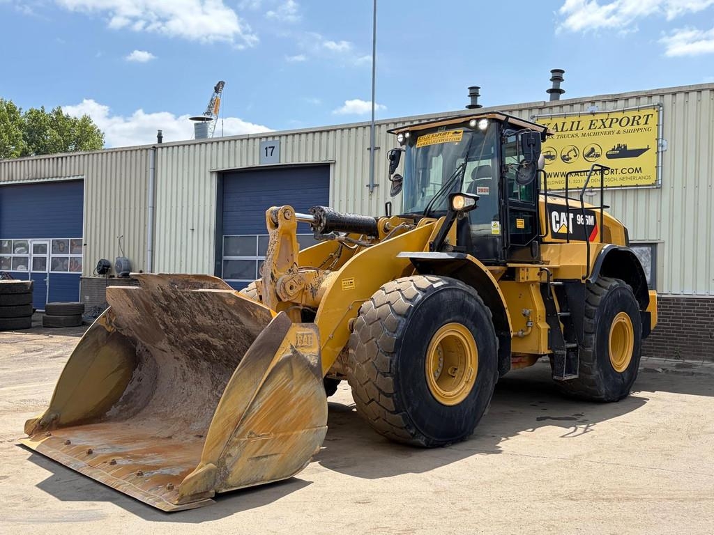CAT 966M - 24T - Wheel Loader - CE - Rear Camera - Air