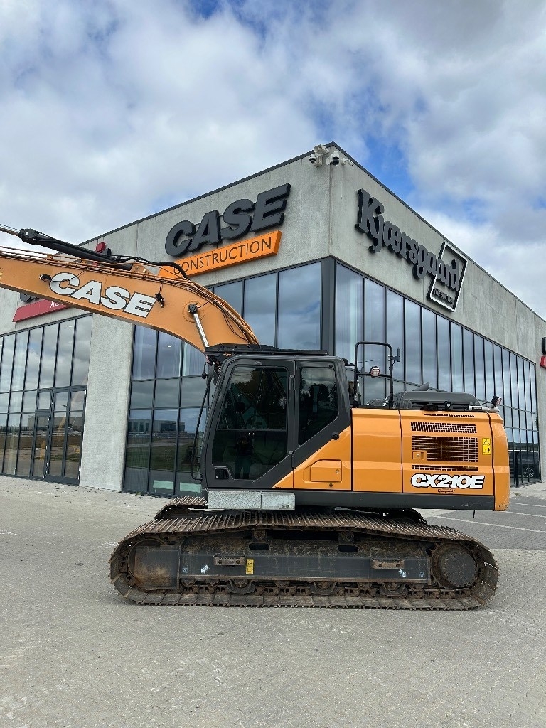 CASE CX 210 E