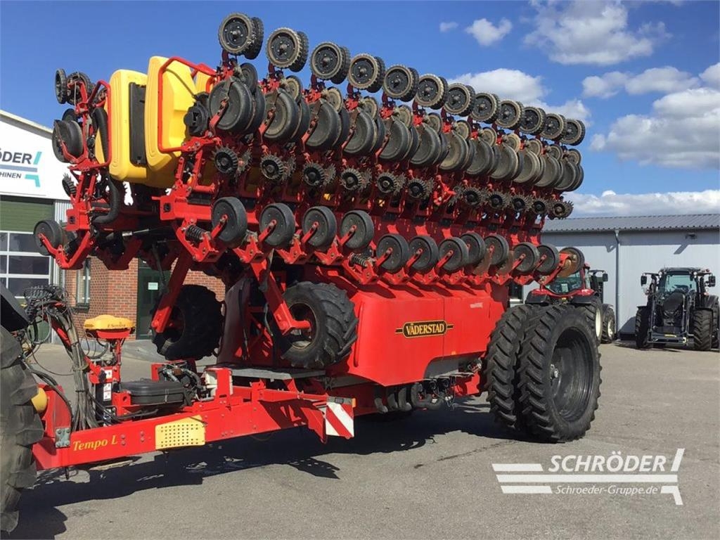 Semoir de précision Väderstad TEMPO L 24 — occasion 2022