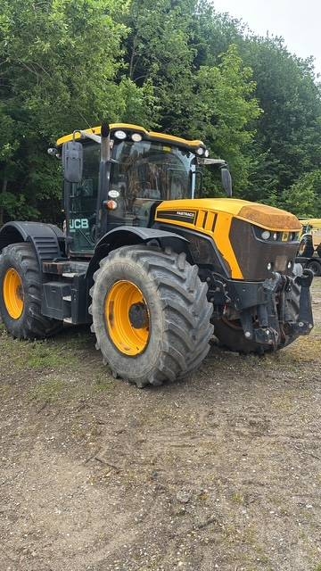 JCB Fastrac 4220