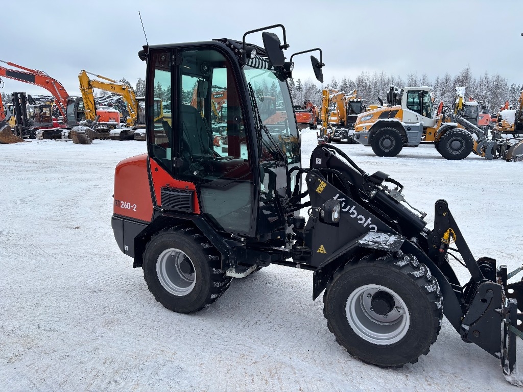 Kubota RT 260-2 / Plūgas, Kaušas, Noragai, Kaip naujas! kuva 6