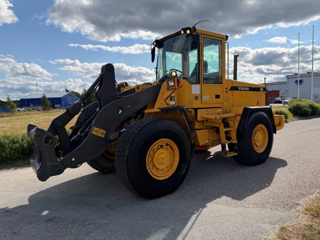 Volvo L 90 D