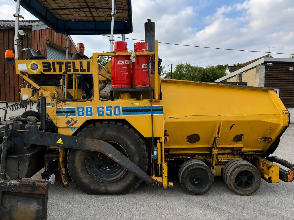 Finisseur Bitelli BB 650 — occasion 2006, 8 234 h