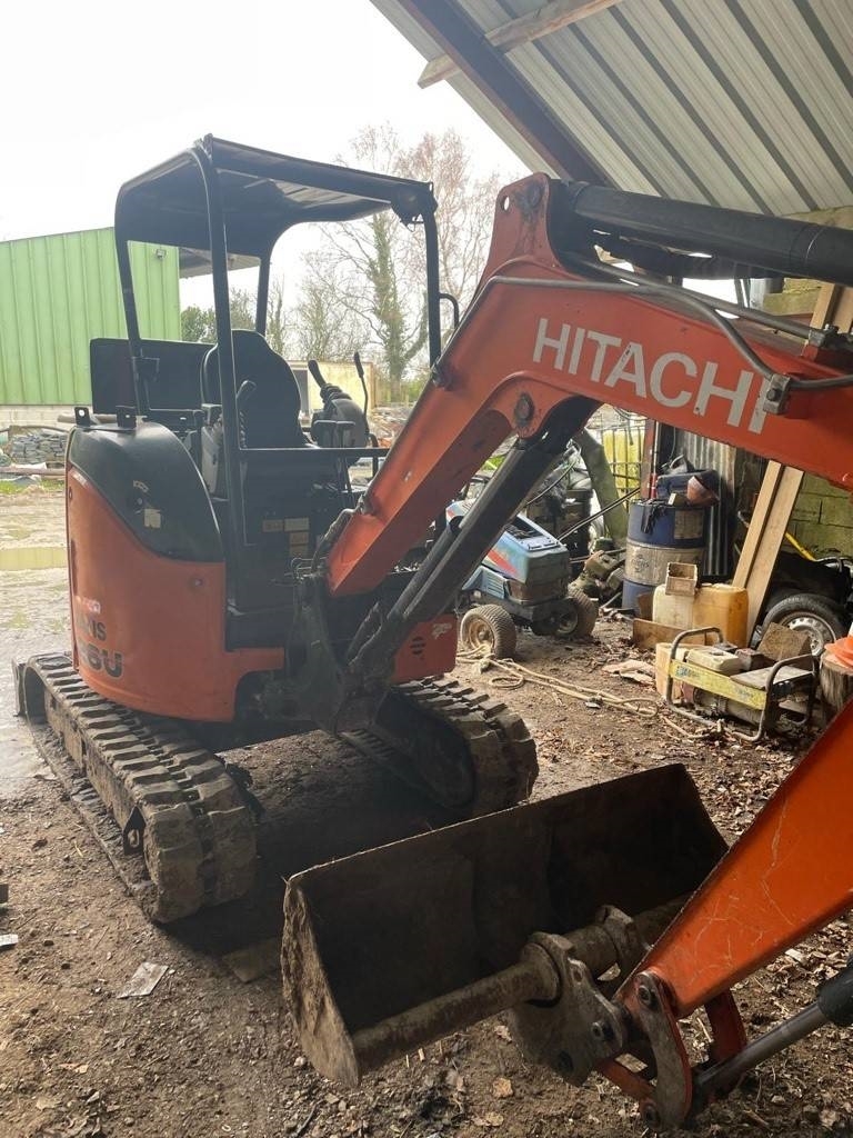 Hitachi ZX26U