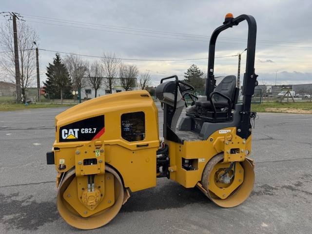 CAT CB 2.7