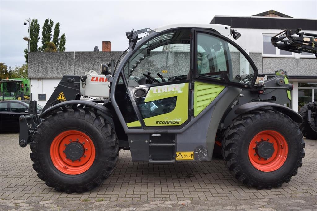 Nacelle télescopique CLAAS SCORPION 7044 — occasion 2015, 5 233 h