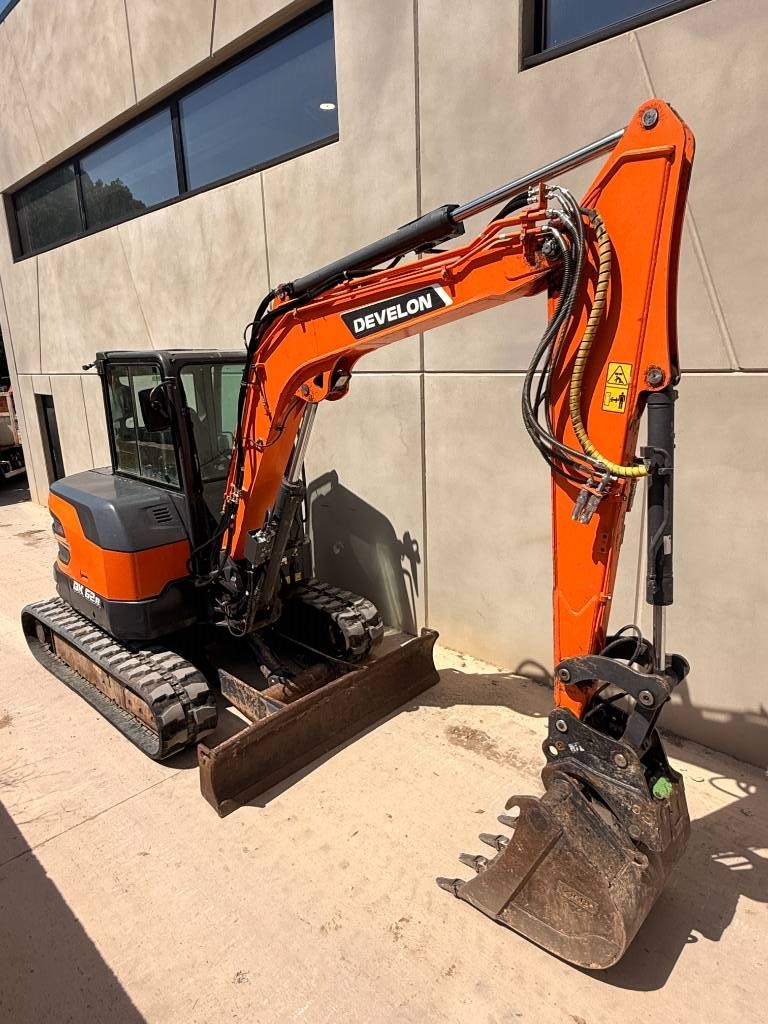 Develon DX 62 R-7