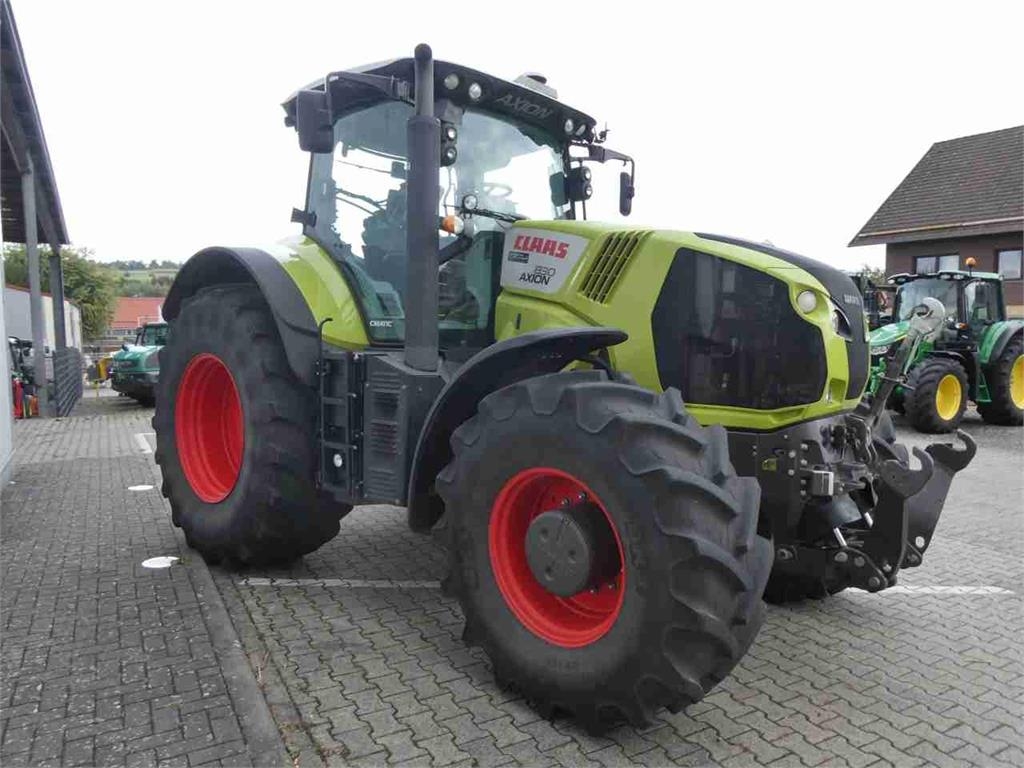 AXION 830 Cmatic