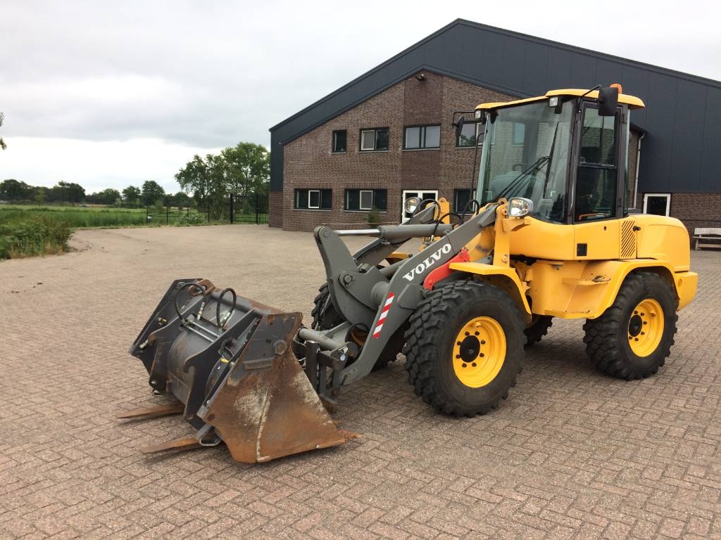 Volvo L 30 G