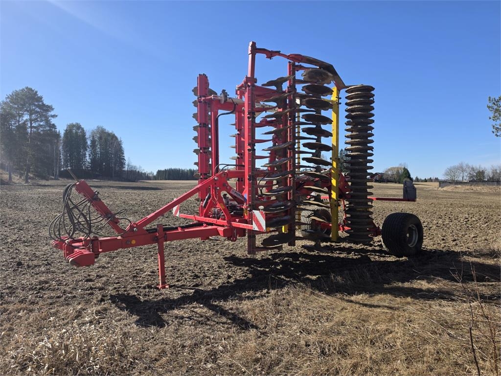 Pöttinger TerraDisc 6001T