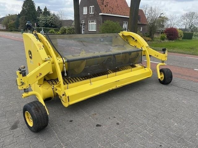 John Deere 630C