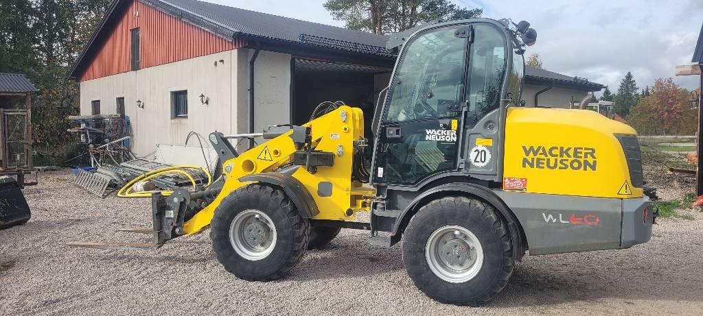 Chargeuse sur pneus Wacker Neuson WL 60 — occasion 2017, 2 060 h