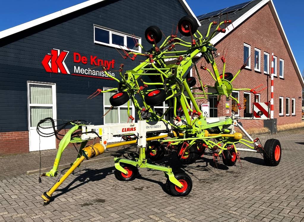 CLAAS volto1320