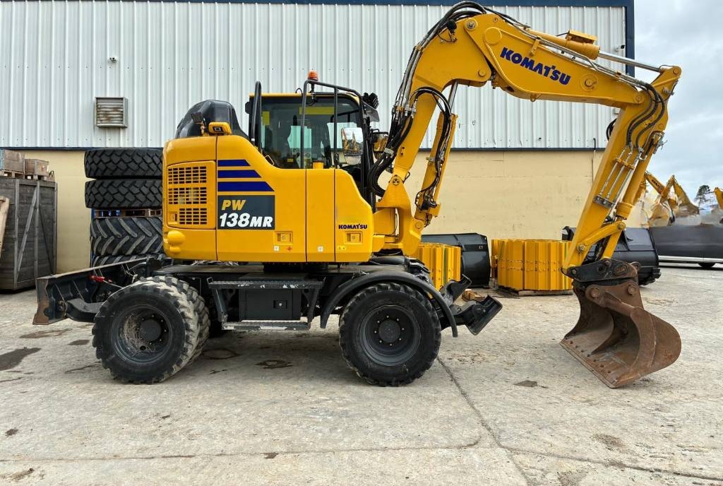 Komatsu PW 138 MR