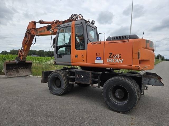 Hitachi ZX 180 W