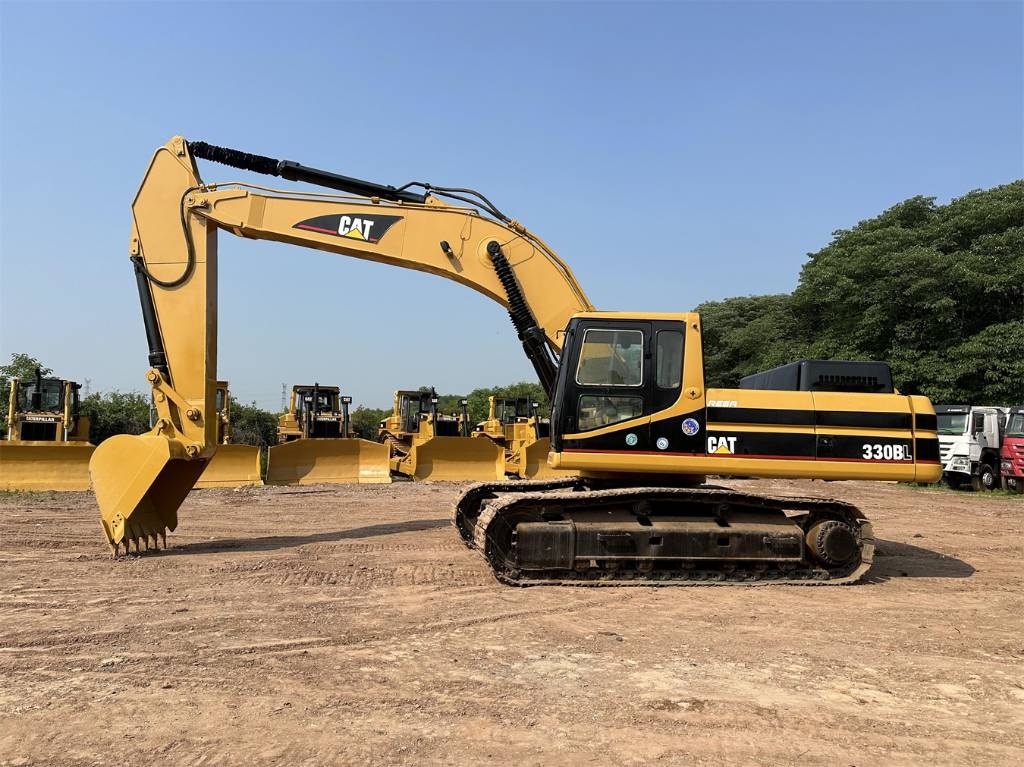 Pelle sur chenilles Caterpillar 330BL — occasion 2017