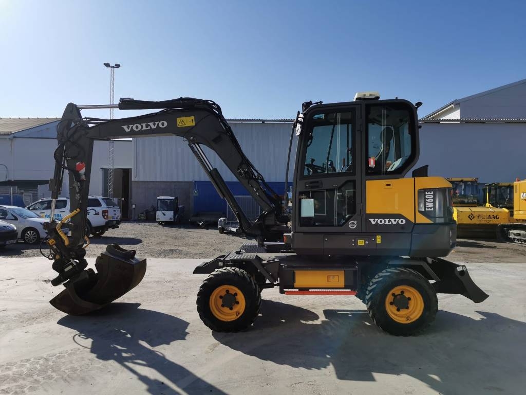 Volvo EW 60 E