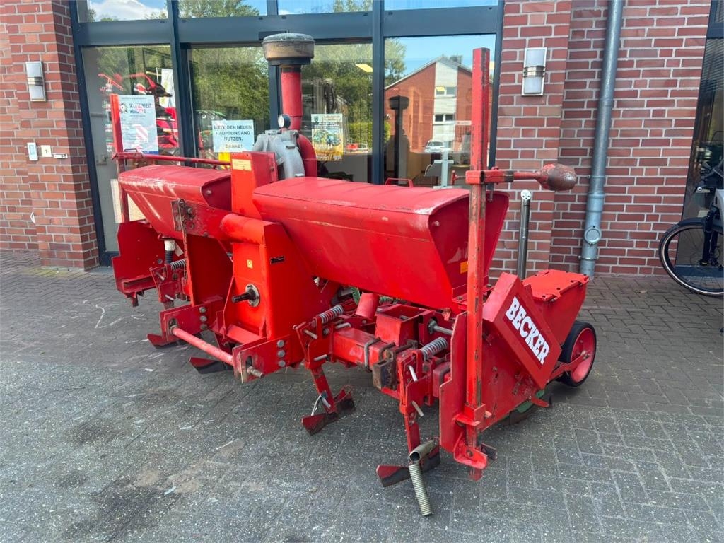 Becker Aeromat