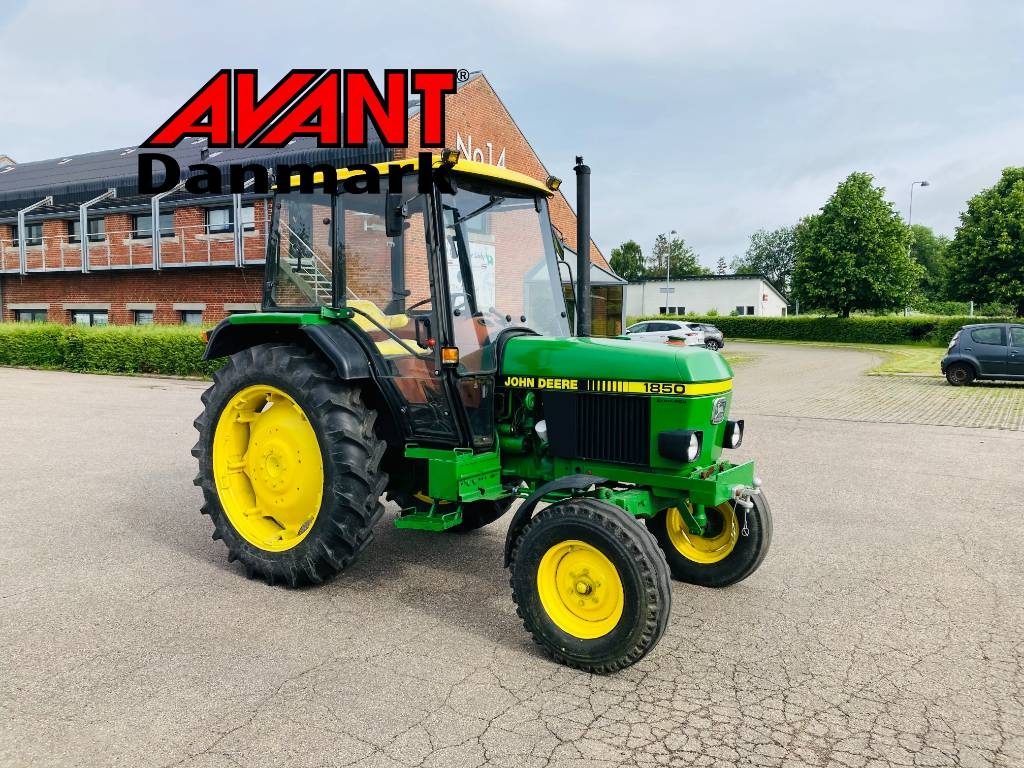 John Deere 1850