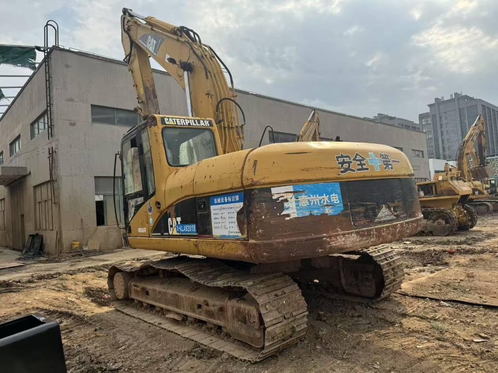CAT 320 C