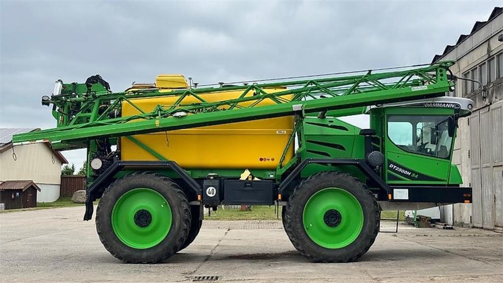 Pulvérisateur automoteur Dammann DT2500H S4 7000l 36m — occasion 2016, 6 500 h