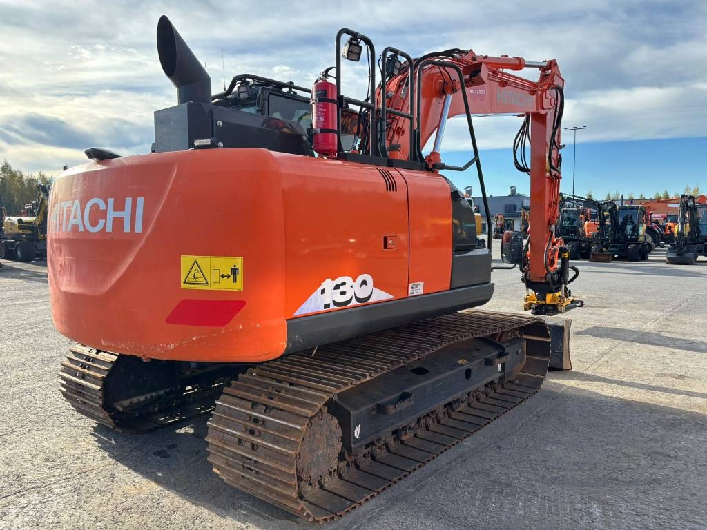 Hitachi ZX 130-6 / Engcon, Мастило, Нагрівач kuva 7