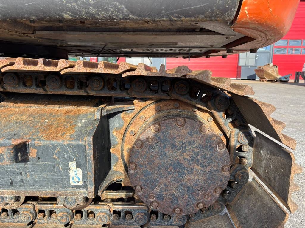 Hitachi ZX 130-6 / Engcon, Мастило, Нагрівач kuva 19