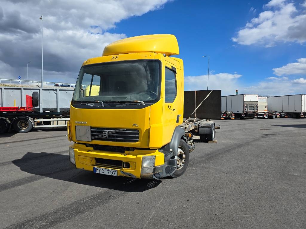 Volvo FL 240