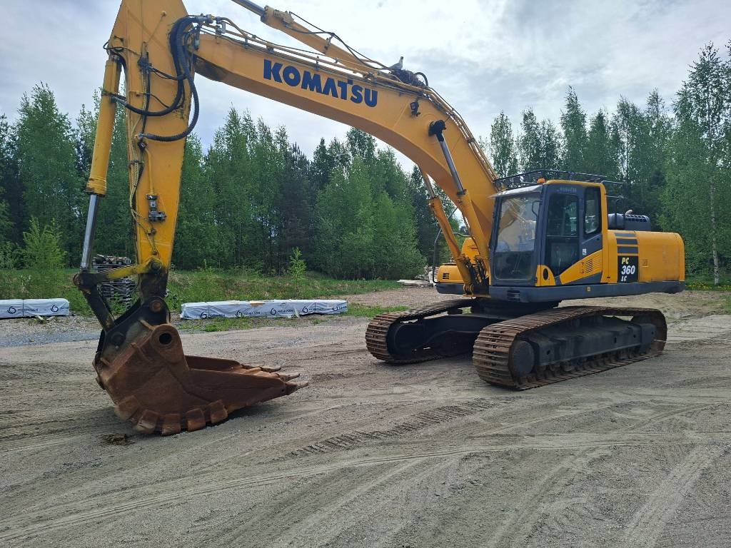 Komatsu 360 LC