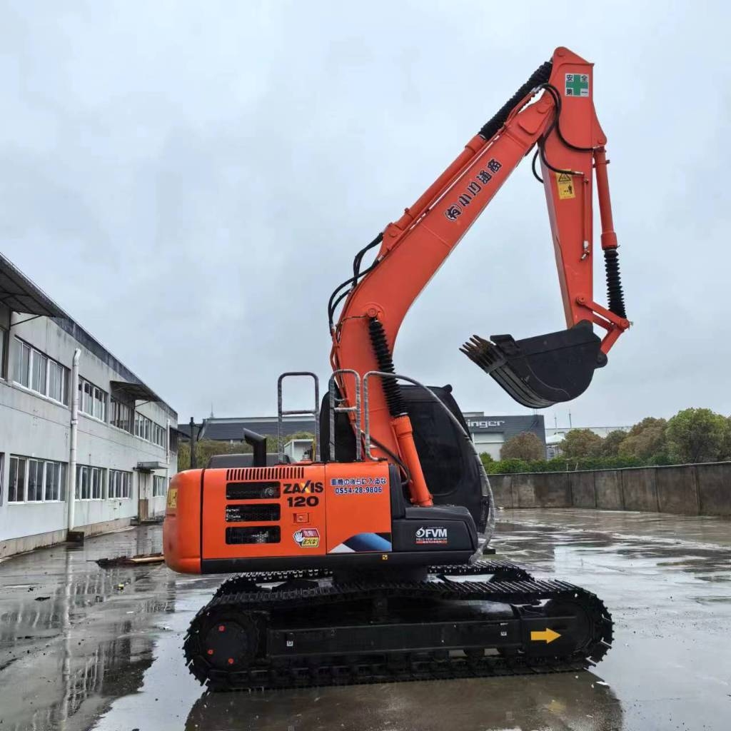 Hitachi ZX 120